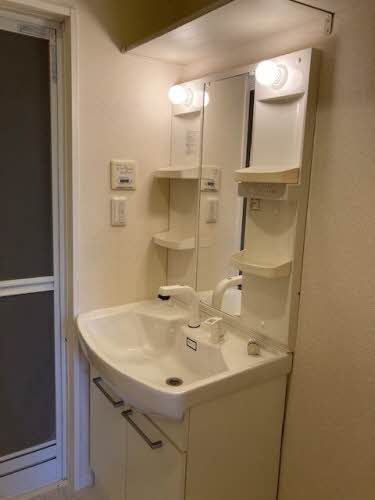 テラス新中通 0301号-14