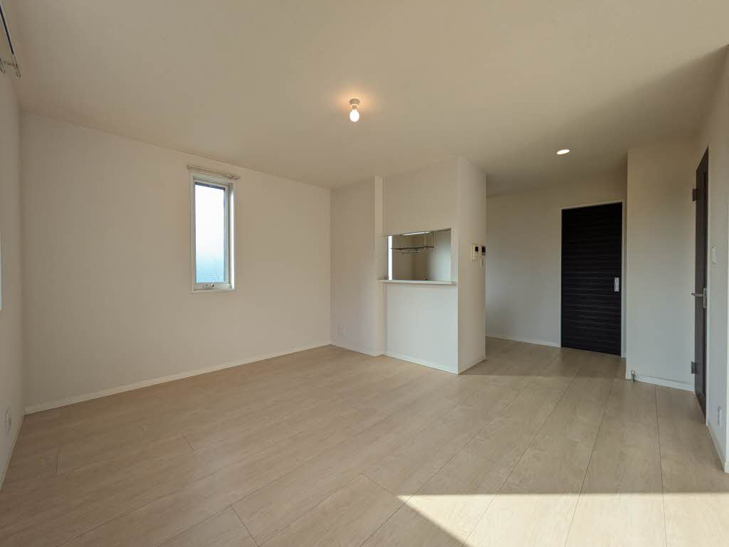 ラ　ルーチェ 0203号-3