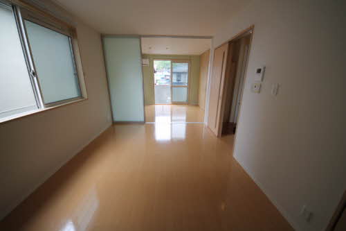 シャーメゾン黒江 0202号-3