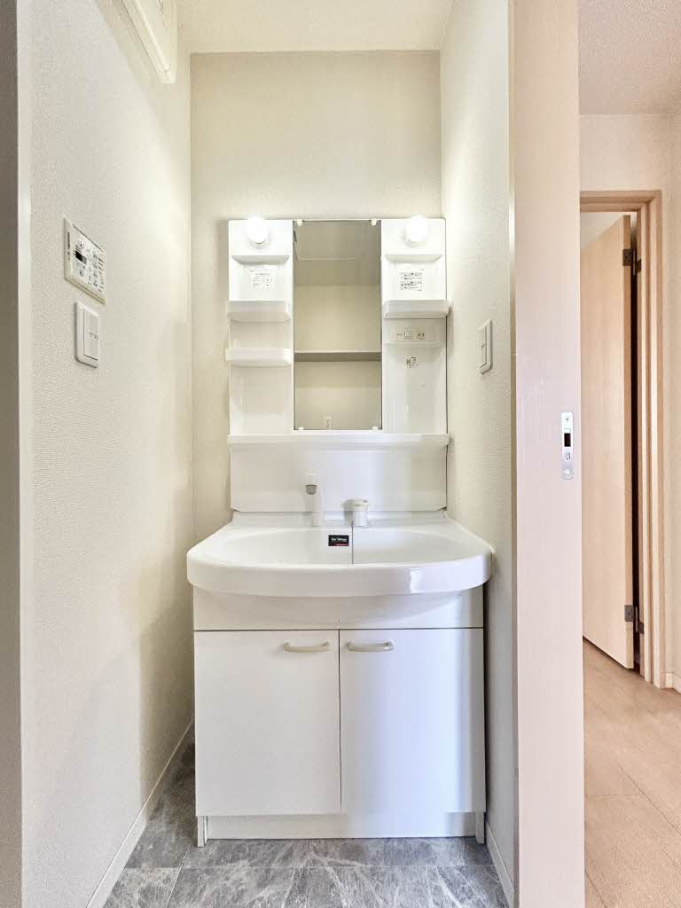 ＰＩＳＯ　ＭＡＲＩＯ A205号-10