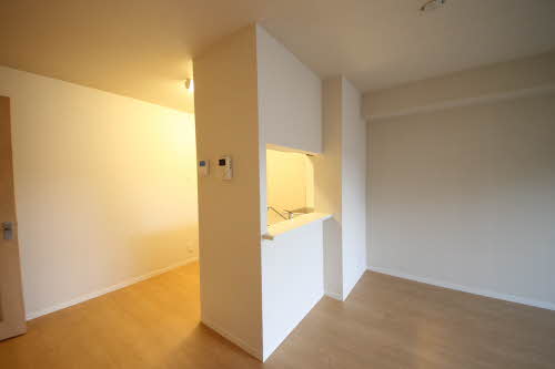 ホワイトヒルズ 0203号-4