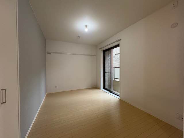 メゾン　ド　ピアレ 0101号-5