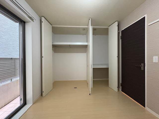 メゾン　ド　ピアレ 0101号-6