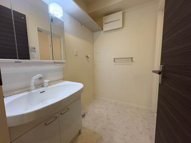 メゾン　ド　ピアレ 0101号-11