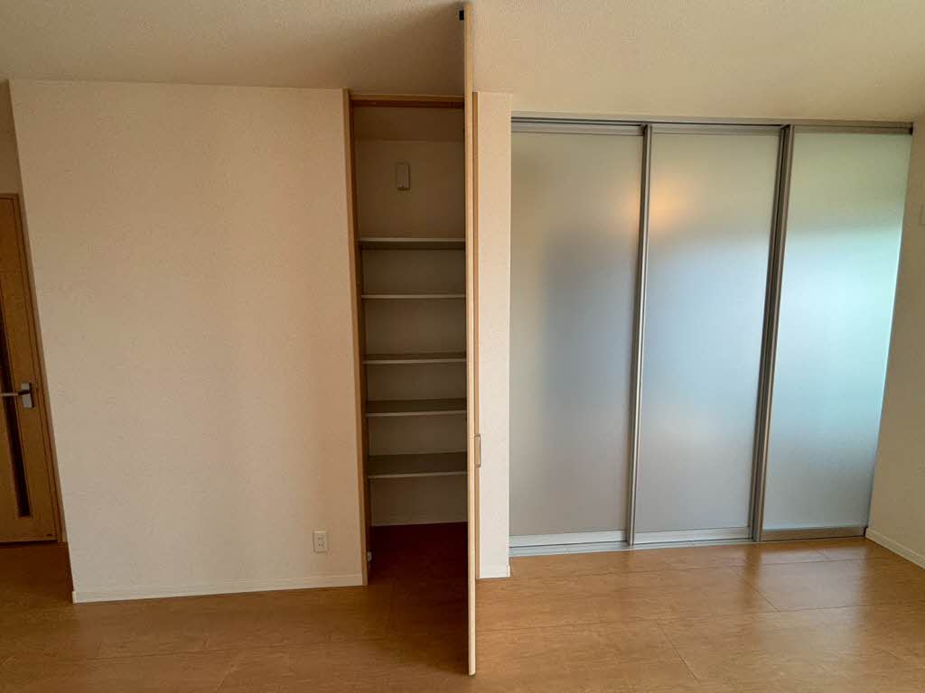 シャーメゾン天理 0302号-2