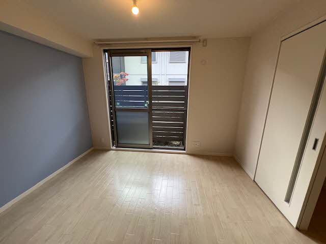 シャーメゾン　ラルゴ A102号-3