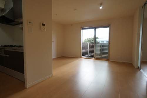 ラ　ヴィ　アンソレイエ 0205号-11