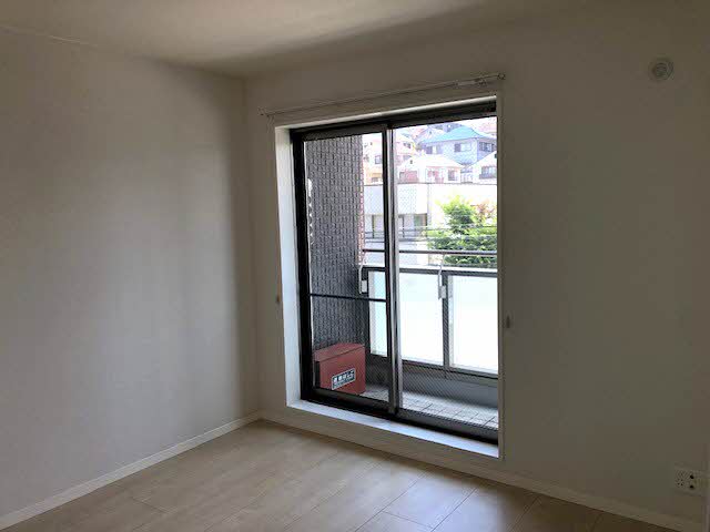 ラウレア 0201号-3