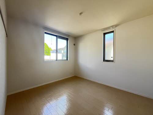 シャーメゾン川西北 0103号-3