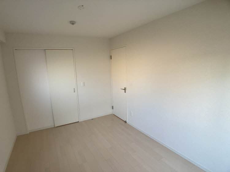 ヴィアソーレ江坂 0301号-5