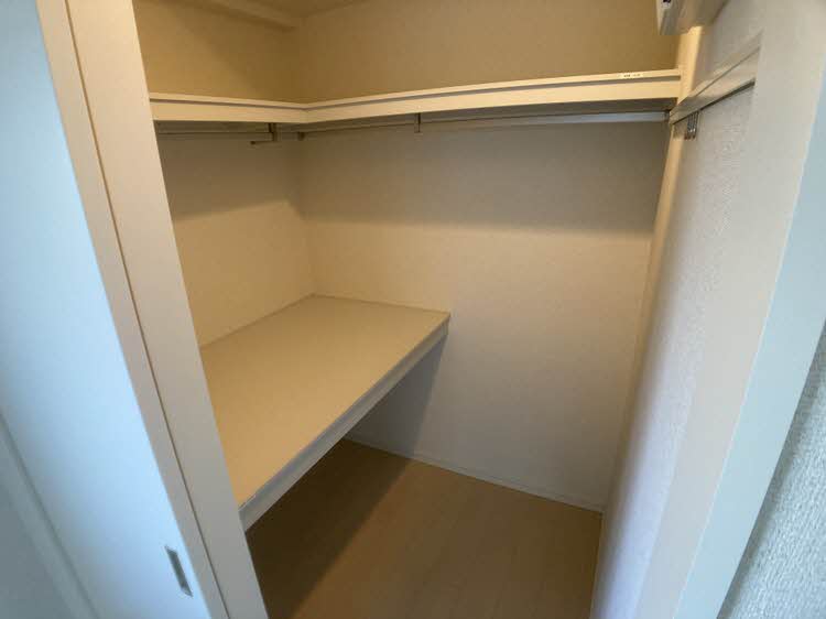 ヴィアソーレ江坂 0301号-6