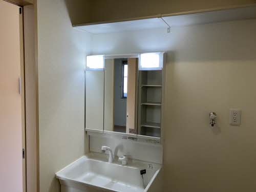 クラッセ城山台 B101号-4