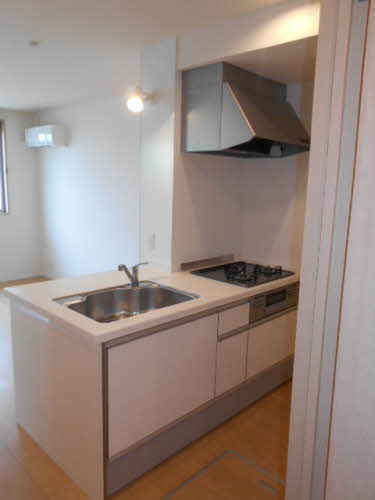 シャーメゾンリヴェール 0102号-4