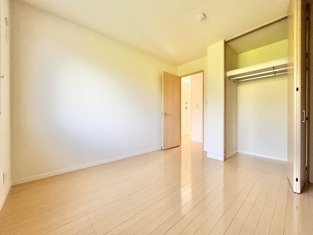 カーサ　レジオ　　　　　　　　　　　　　　ＳＵＮ棟 S203号-6