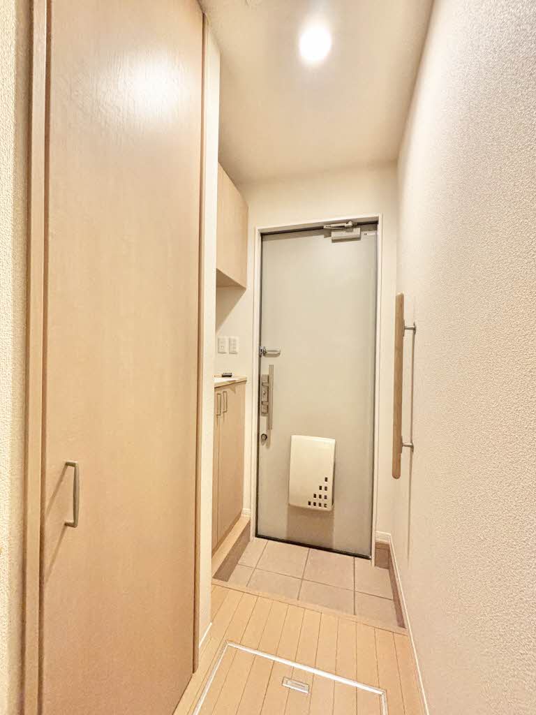 カーサ　レジオ　　　　　　　　　　　　　　ＳＵＮ棟 S203号-11