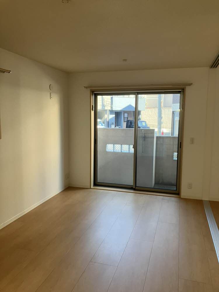 シャーメゾン アゼリア 0102号-4