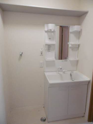 アトリエール　上中　Ａ棟・Ｂ棟 B102号-5