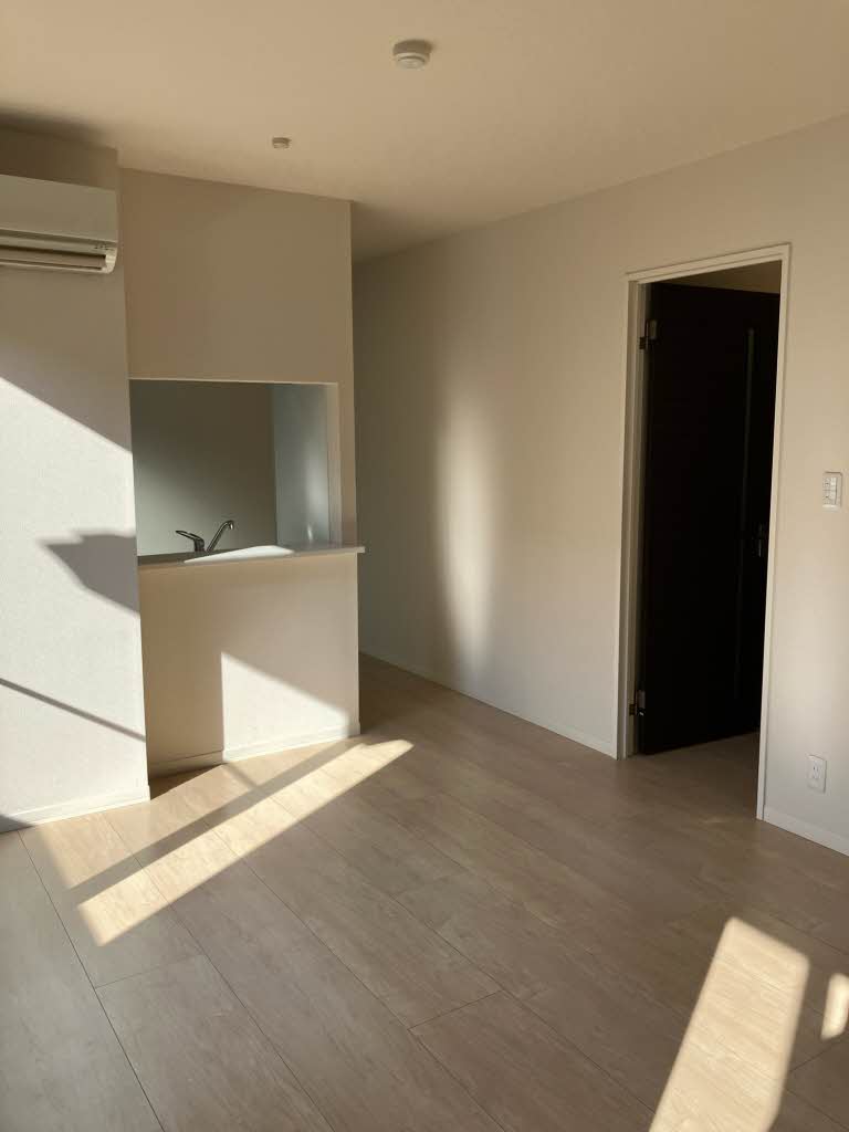 シャーメゾンルンガルノ 0206号-2