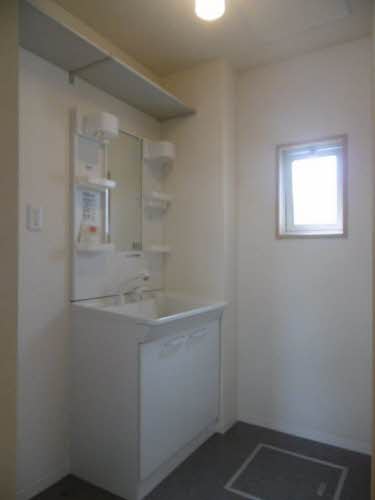 セレーノ　イズミ A102号-6