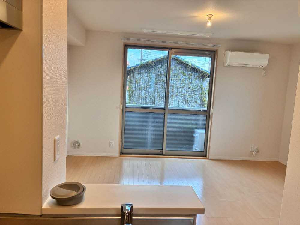 サンメゾン紀三井寺 0206号-2