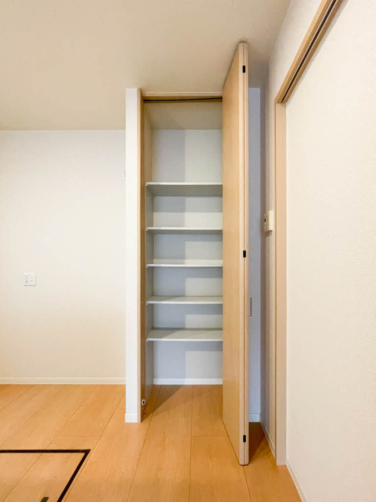 ＳＫＹ　ＧＡＲＤＥＮ 0105号-8