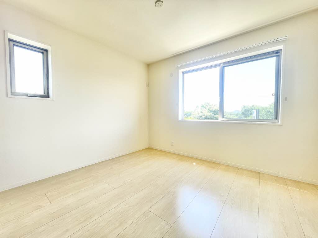 セレナヴィラ 0303号-3