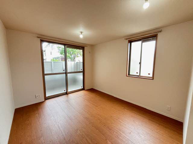 プリムベール豊中　２号館 B104号-2