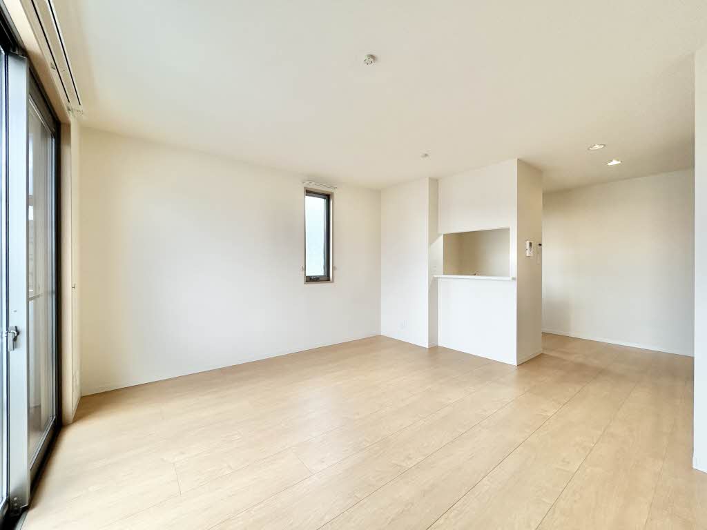 シャーメゾン　レーベン A201号-2