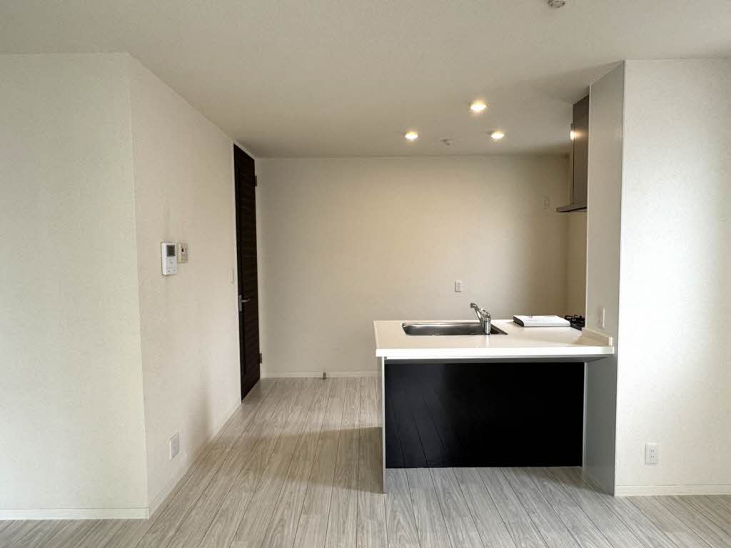 シャーメゾン中野 0101号-2