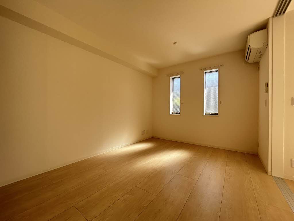 シャーメゾン太秦桂ヶ原 0102号-3