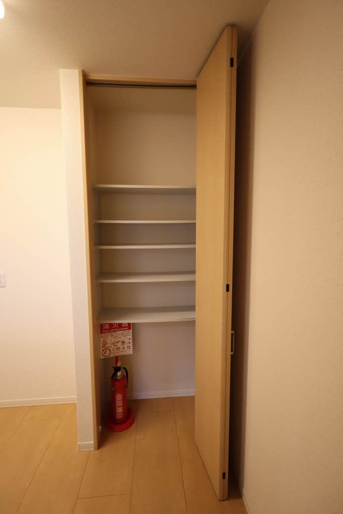 メゾン・ド・ソレイユ 0201号-12