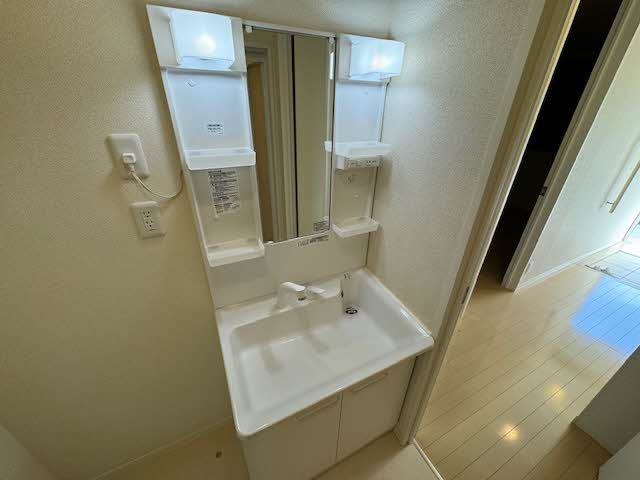 ニューフォーレス　ナガタ　Ｃ・Ｄ・Ｅ D105号-10