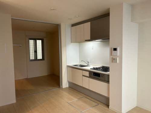 シャーメゾン　コスモ 0102号-4