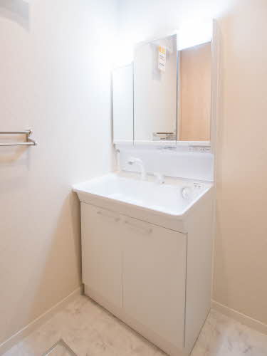 シャーメゾン里楽舎 C103号-4