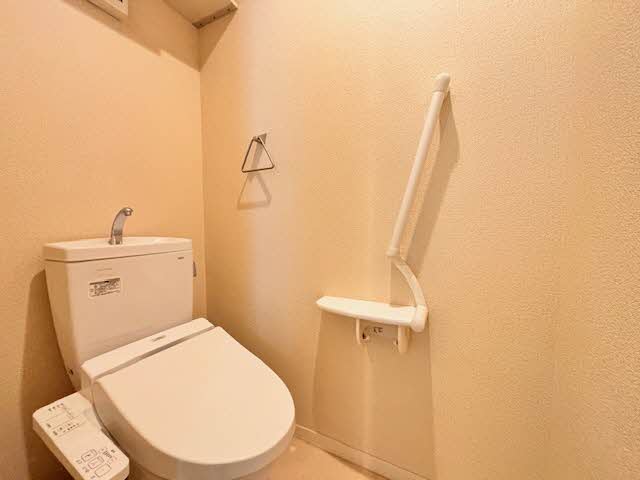 シャーメゾンクレスト 0302号-5