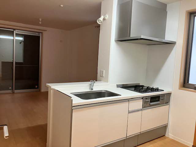 シャーメゾン　クオーレ 0201号-4