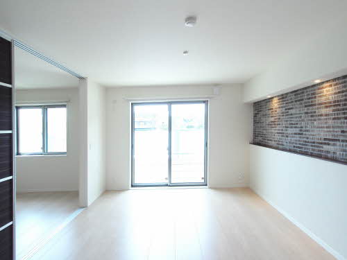 モンターニュ　アゼリア 0101号-2