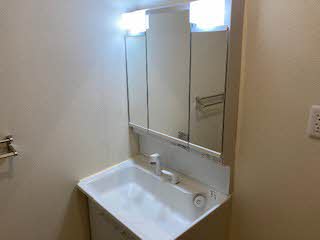 Ｃａｌｍｅ　ａｌｌｅｙ 0102号-5