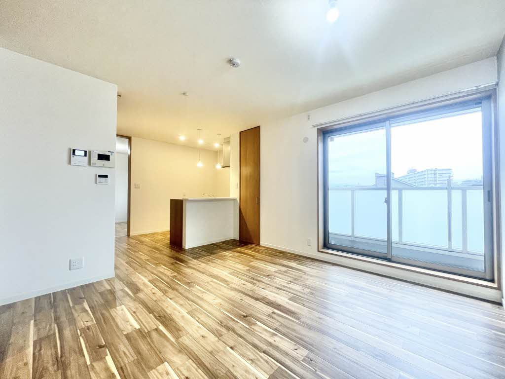 シャーメゾンＳＵＮＢＡＹ 0302号-3