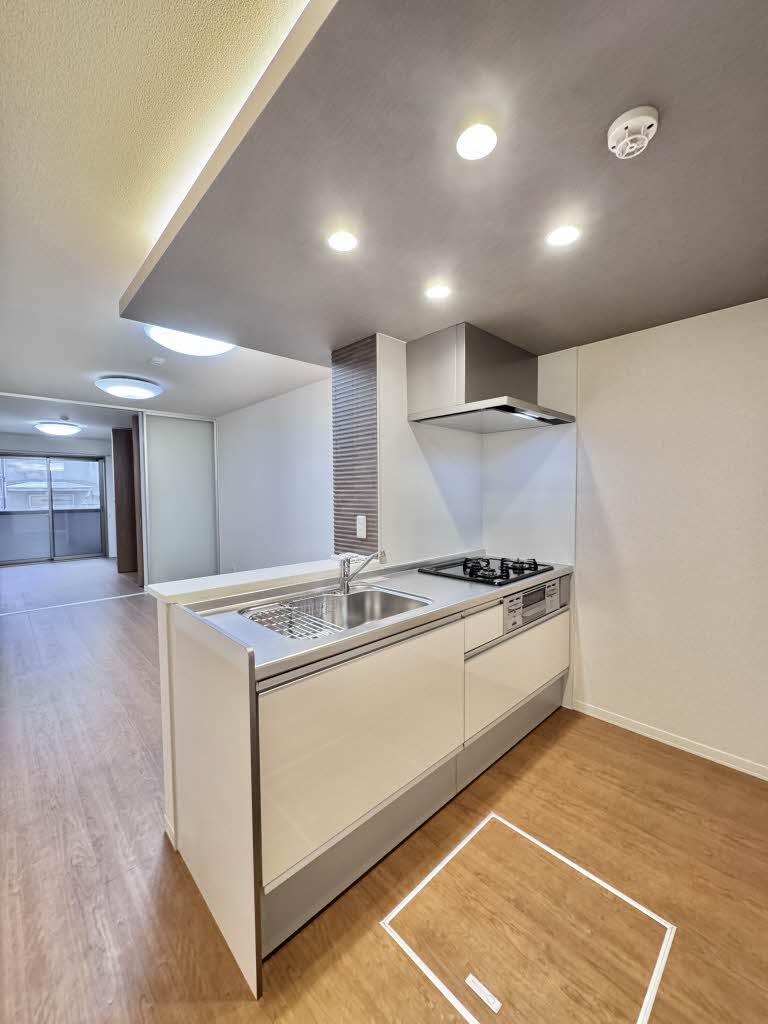 シャーメゾン二条城南 0102号-5