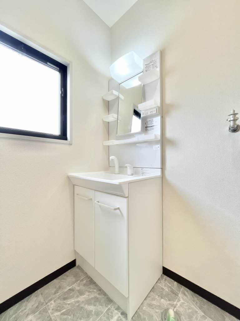 フレグランス新宮 0202号-11