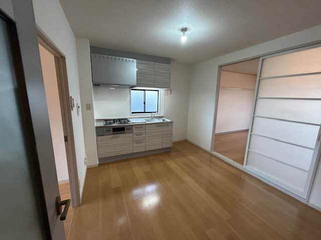 ハイツ吉見 0202号-2