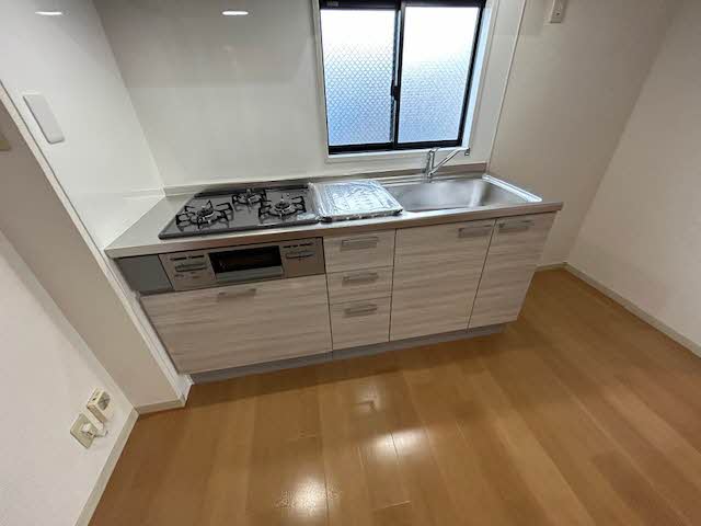 ハイツ吉見 0202号-3