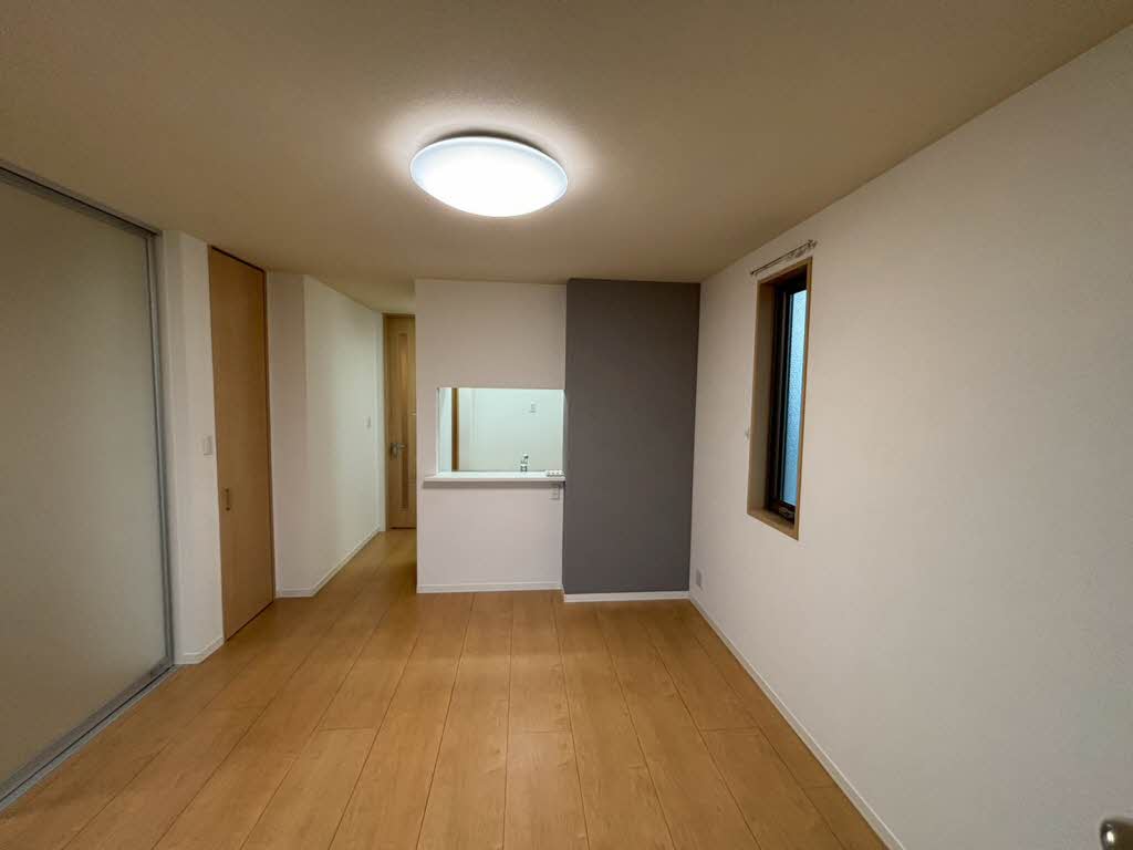 シャーメゾン　エスト 0208号-2