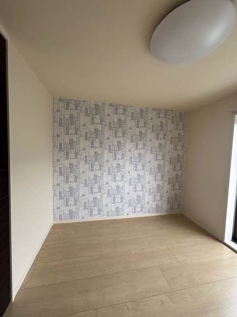 クイーンズ八木 B202号-10