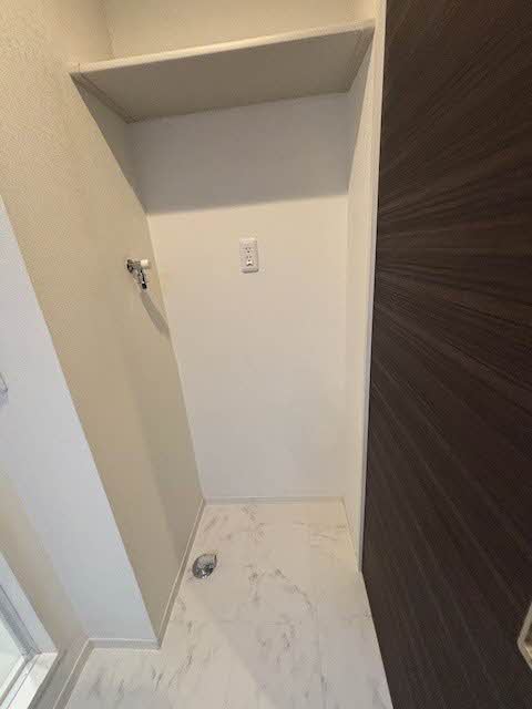 クイーンズ八木 B202号-13