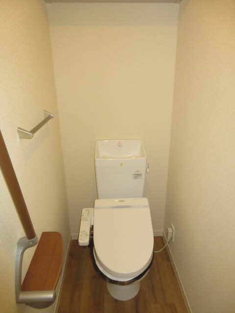 シャーメゾンＫＡＮＡＭＥ 0302号-7