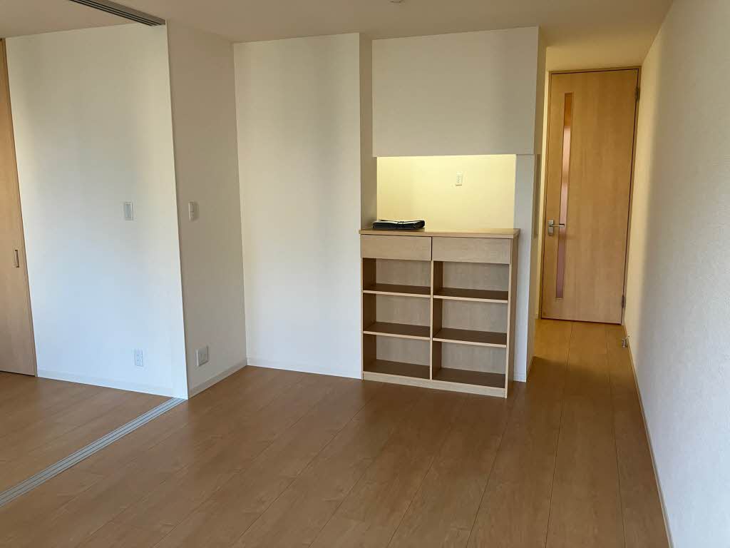 シャーメゾン嵯峨広沢 0103号-2