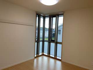 ル　シーニュ（Ｌｅ　Ｃｙｇｎｅ） 0203号-9