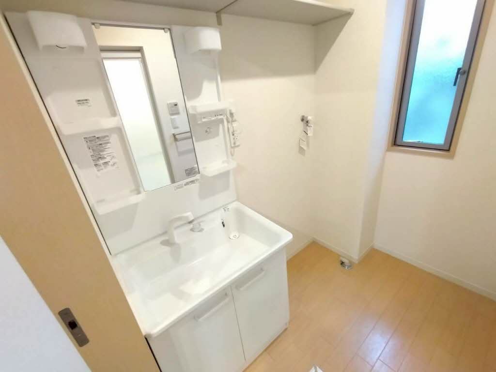 ＭＩＮＥ　ＨＯＵＳＥ 0101号-8